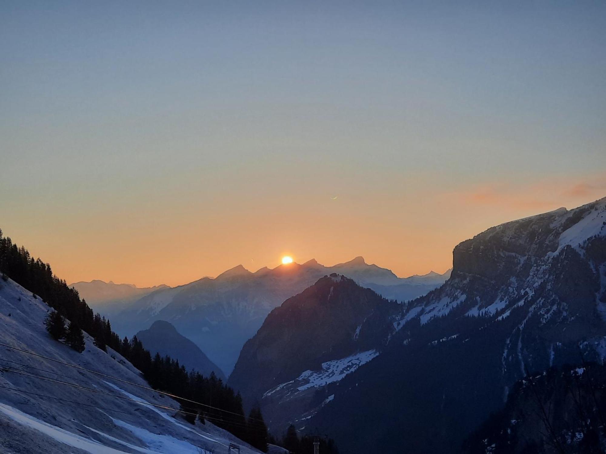 Berggasthaus Gitschenen Hotell Isenthal Exteriör bild